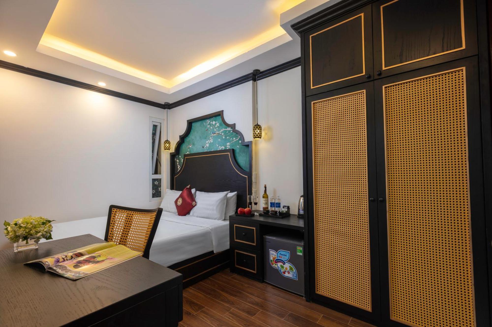 Queen Light Hotel Ханой Экстерьер фото